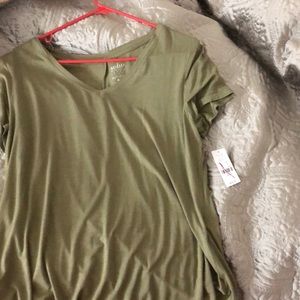 New York & Co. soft tee